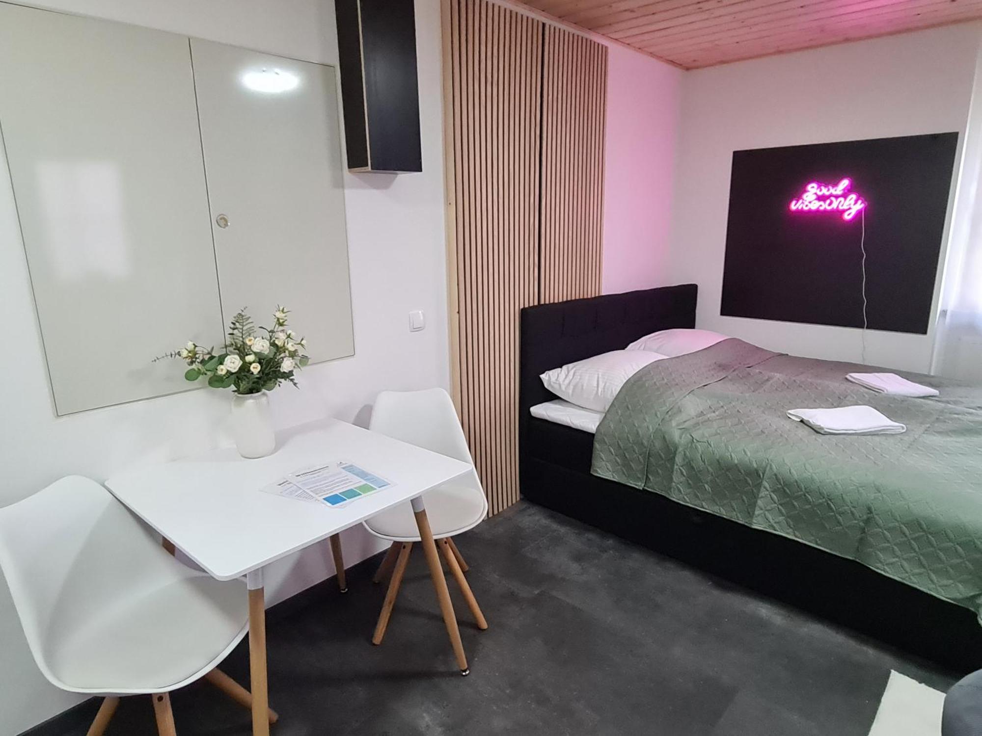 Theox No 11 Studio Apartment Fuer 2 Personen Heppenheim  Zewnętrze zdjęcie
